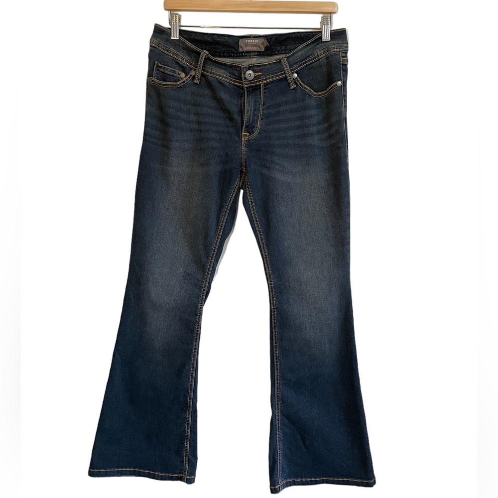 Torrid Luxe Slim Boot jean in size 10S
